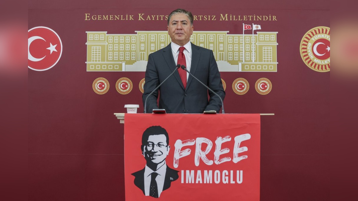 Murat Emir: Bu siyasi atmosferde anayasa masasına oturmayacağız