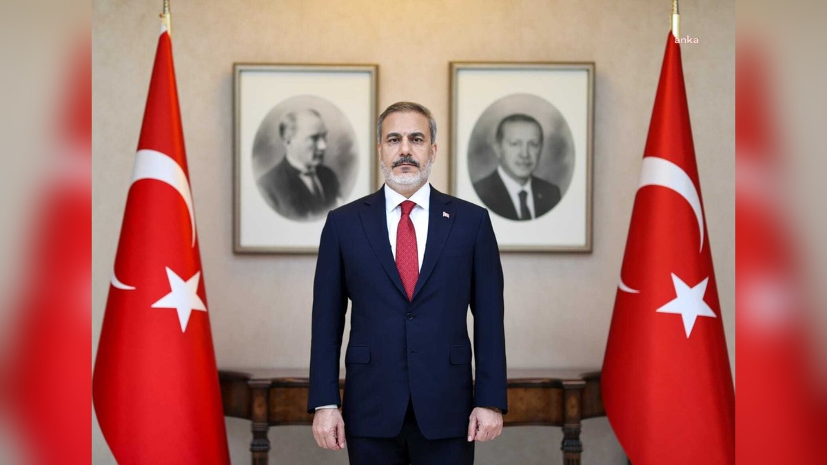 Hakan Fidan: Laçın'da Azerbaycan bayrağının özgürce dalgalanması gurur verici