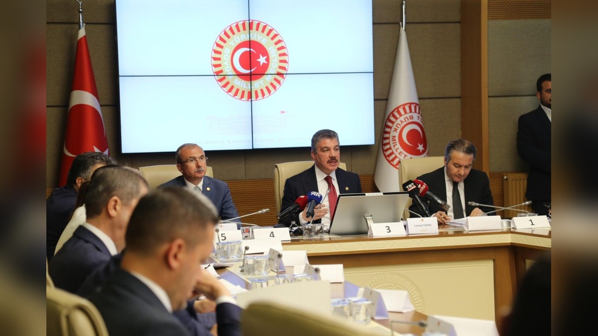 TBMM'de trafik cezalarına ilişkin kanun teklifi görüşülüyor: 6 binden fazla ölüm