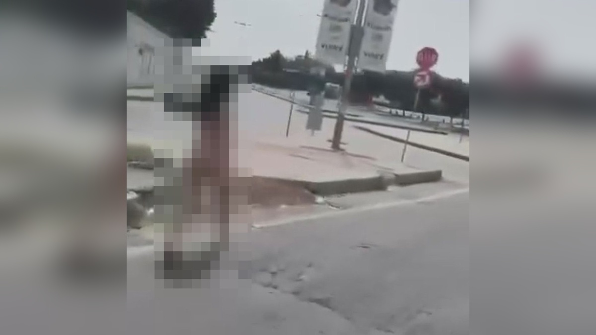 Başakşehir'de kadın çıplak olarak görüntülendi