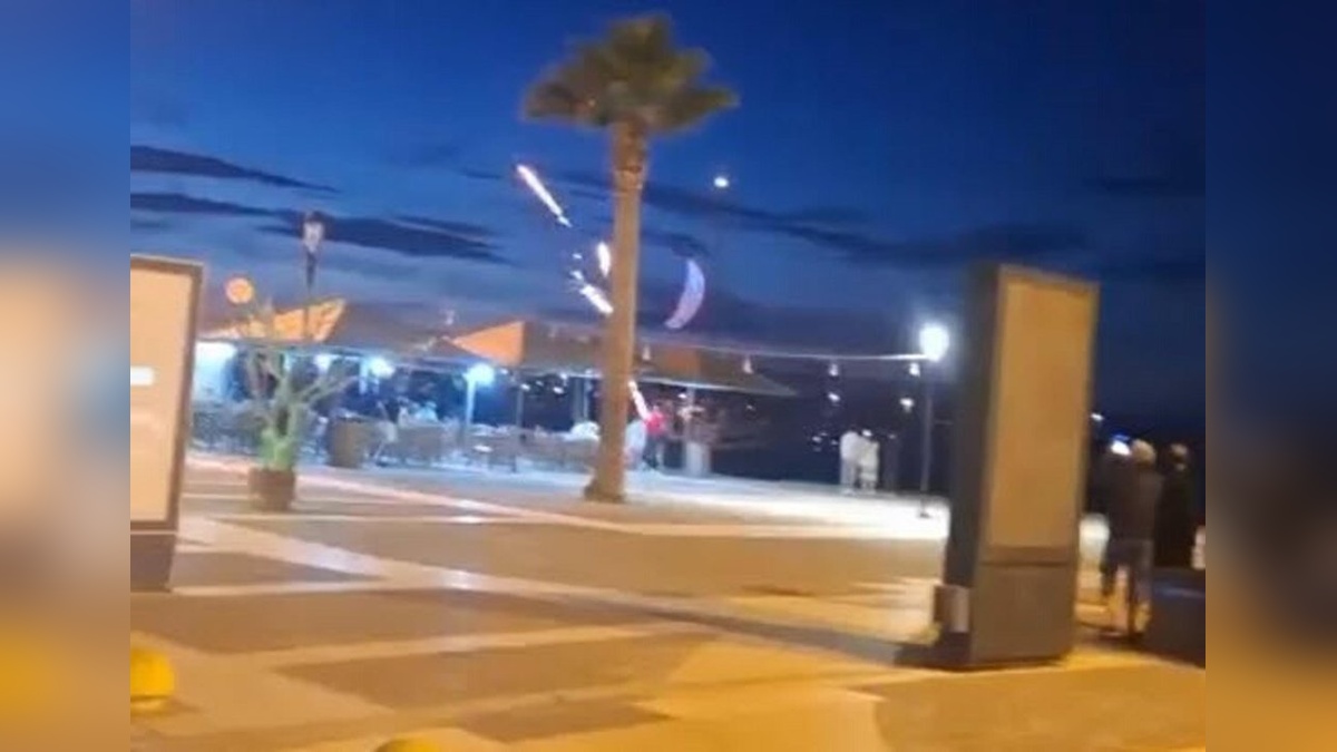 Çeşme'de paramotor kazası: Emekli astsubay yaralandı