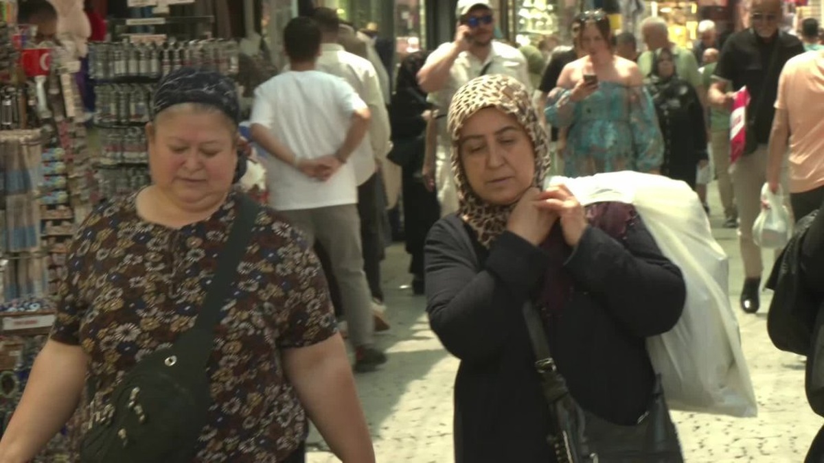 Emekliler 4 bin lira bayram ikramiyesini yetersiz buluyor