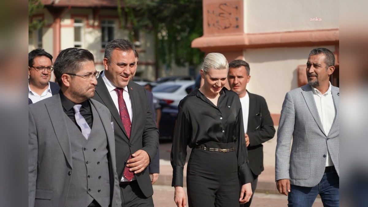 Bilecik'e 160 bin metre damla sulama borusu hibe edildi
