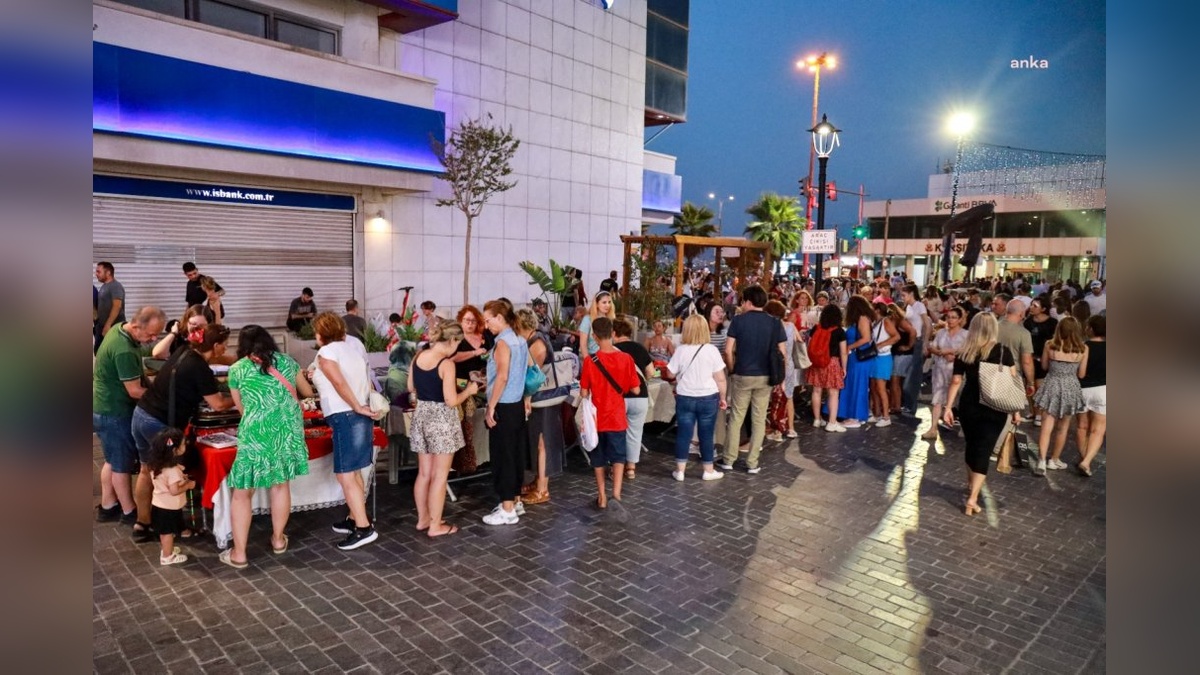 Karşıyaka'da El Emeği Gece Pazarı yeniden başlıyor