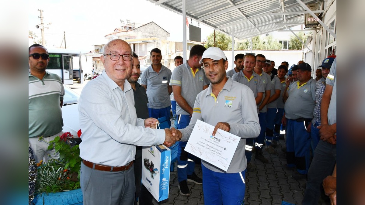 Fethiye'de kediyi kurtaran personele teşekkür belgesi