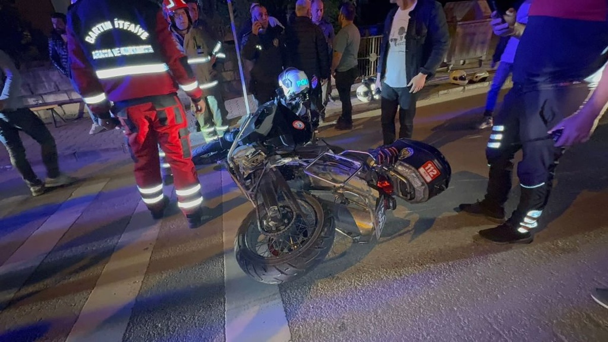 Bartın'da polisler köpeğin saldırısı sonucu kaza yaptı: 2 yaralı