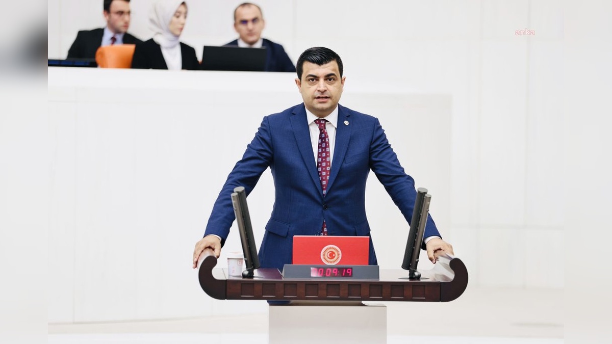 Demir: Çocuklar yoksulluğun yükünü çekiyor, eğitimde rant sistemi var