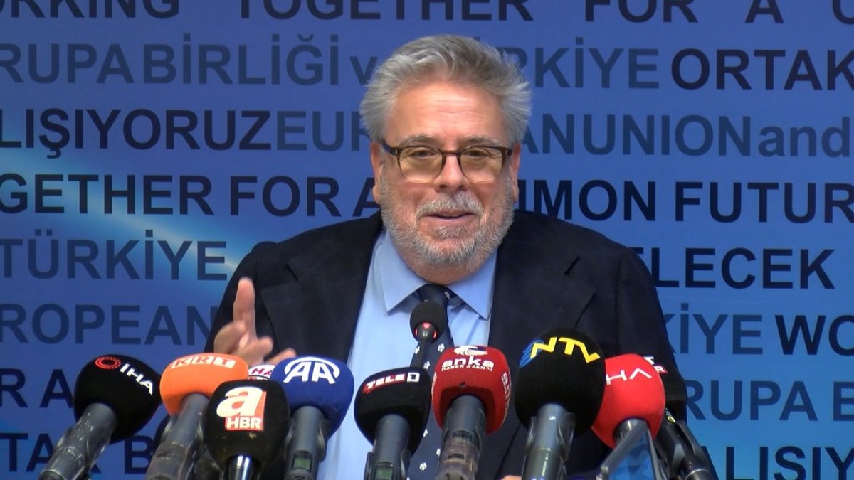 Nacho Sanchez Amor: İmamoğlu'nun tutukluluğu, AB katılım sürecini sekteye uğratıyor