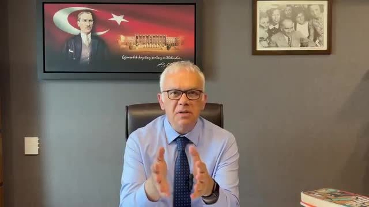 Pala: Bursa'daki tarihi belediye binası Vakıflar'a geçirilmek isteniyor