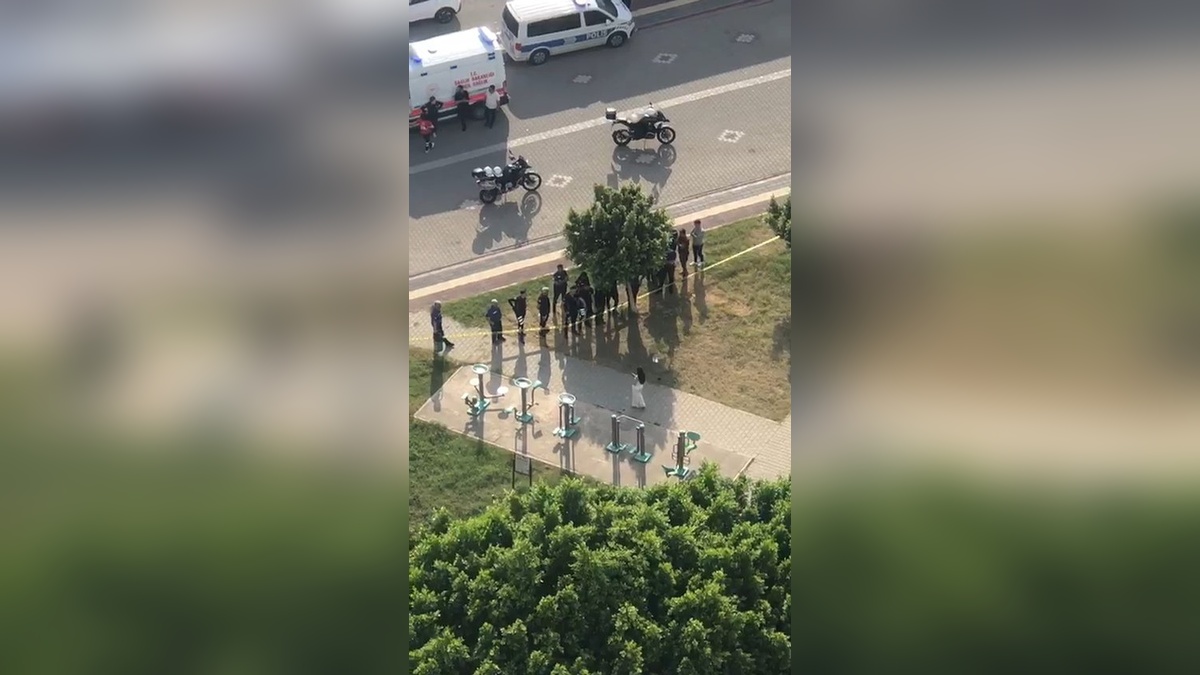 Adana'da öğretmen eski sevgilisinin okuluna geldi: Tabancayla intihar girişimi