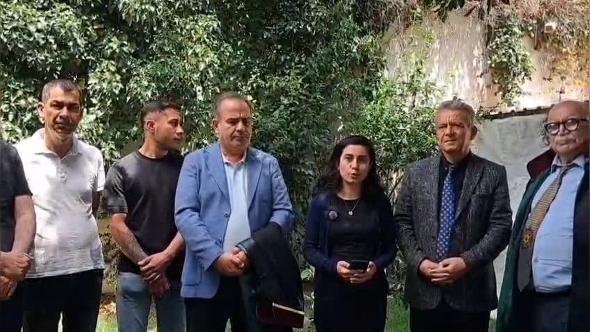 Hatay'da deprem mağduru Özyurt ailesinin davası: Sorumluların yargılanması isteniyor