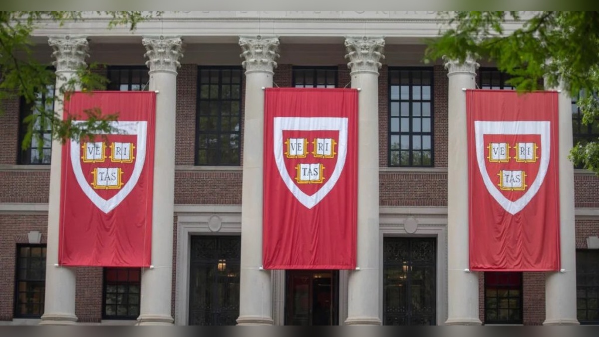 Boston Mahkemesi: Trump'ın Harvard vize kararına süresiz durdurma