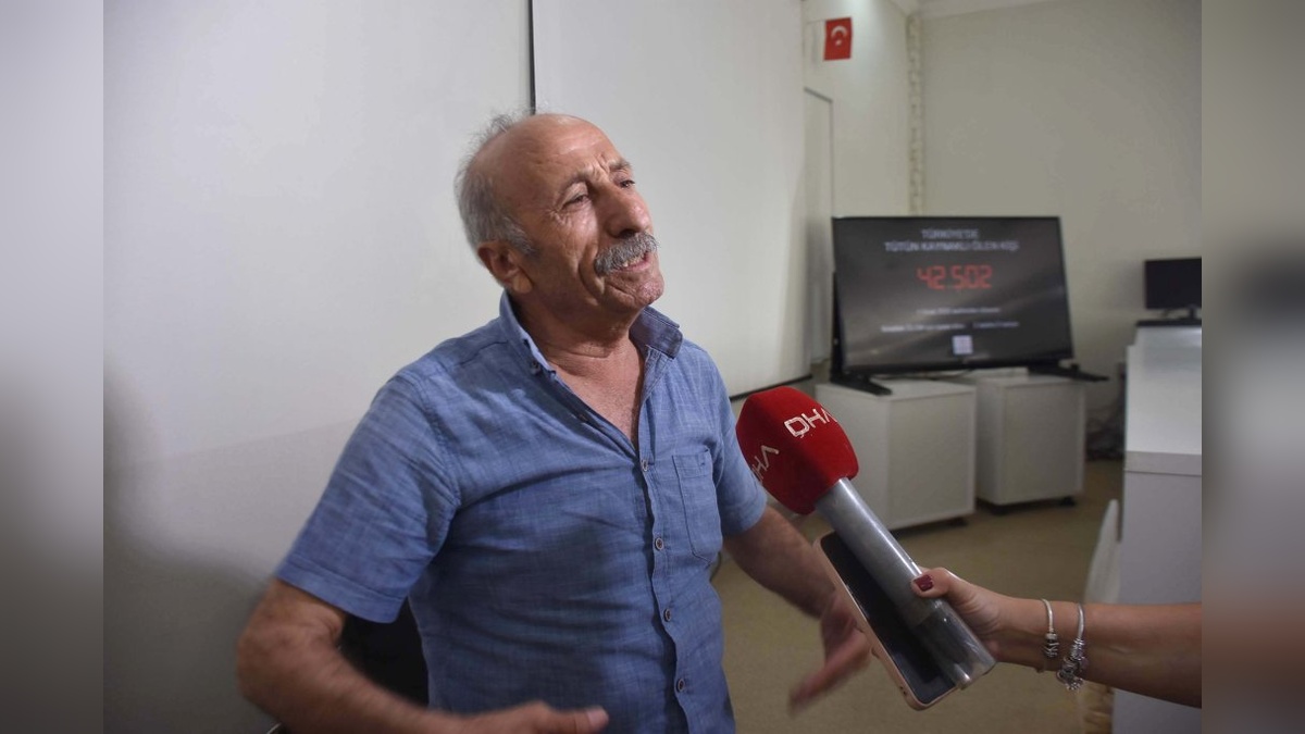 İzmir'de 55 Yıllık Sigara Bağımlılığı Doktor Desteğiyle Bırakıldı