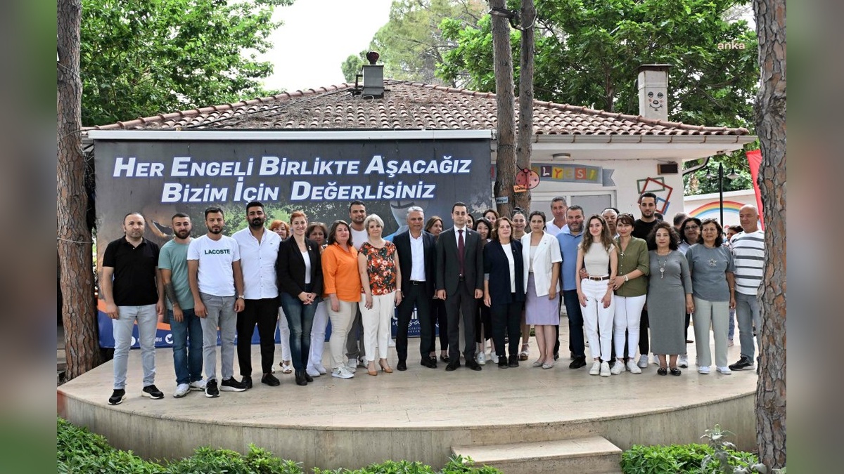 Uysal: CHP, Türkiye'nin ruhu, aklı ve çatısıdır
