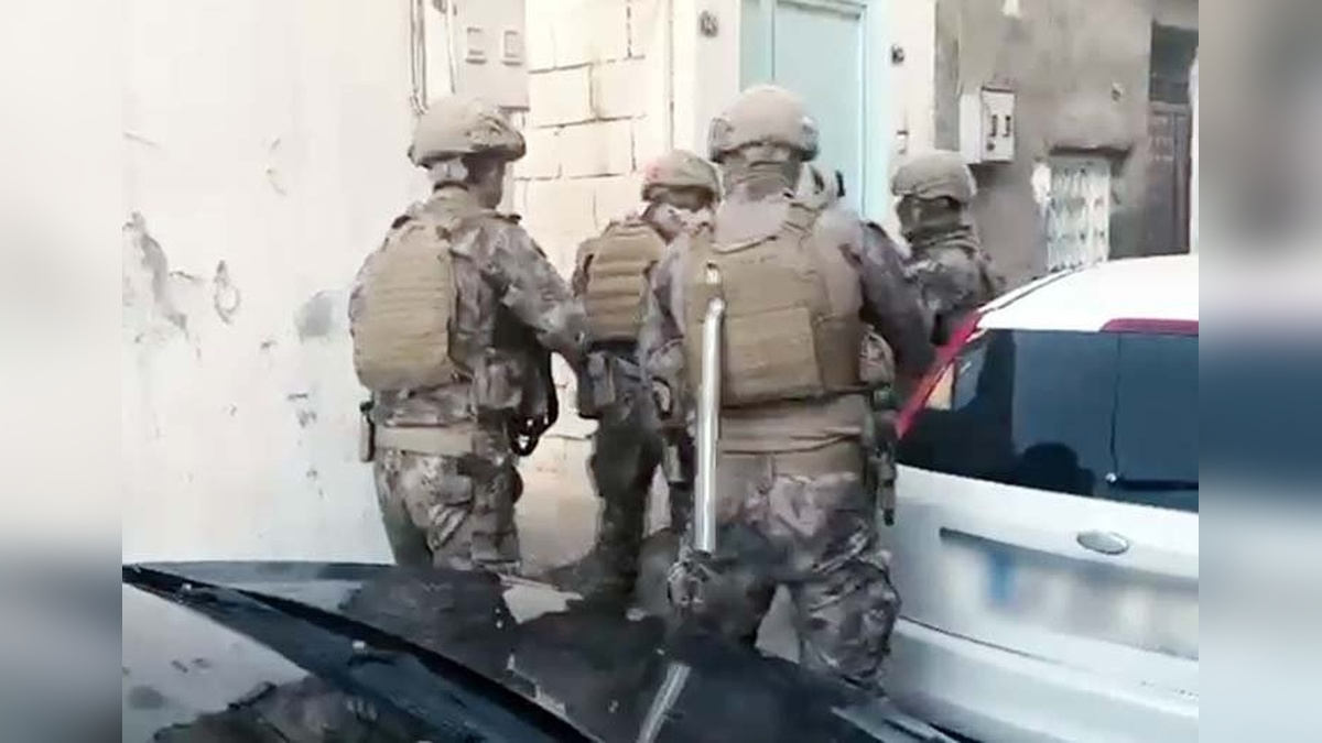 Gaziantep'te 8 ev, iş yeri ve araç kurşunlandı ve kundaklandı: 8 şüpheli tutuklandı