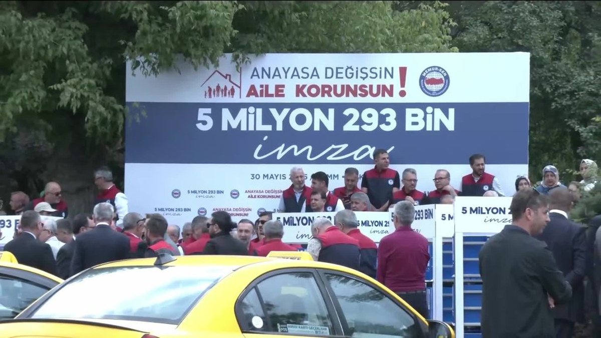 Memur-Sen, 5 milyon imza ile başörtüsü özgürlüğüne anayasal güvence istedi