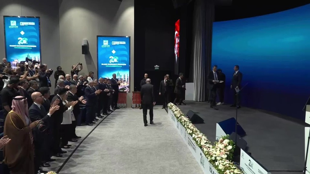 Erdoğan: Faizsiz ekonomi özlemimi dile getirmeye devam edeceğim