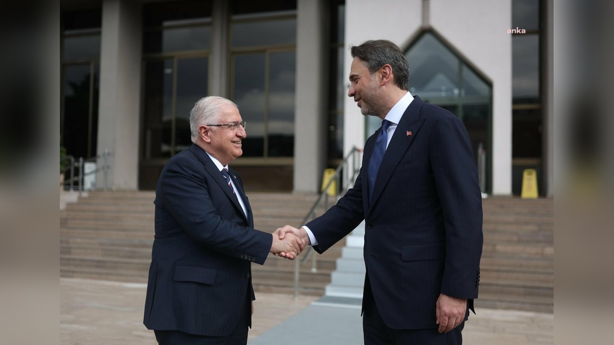 Yaşar Güler ve Alparslan Bayraktar bir araya geldi