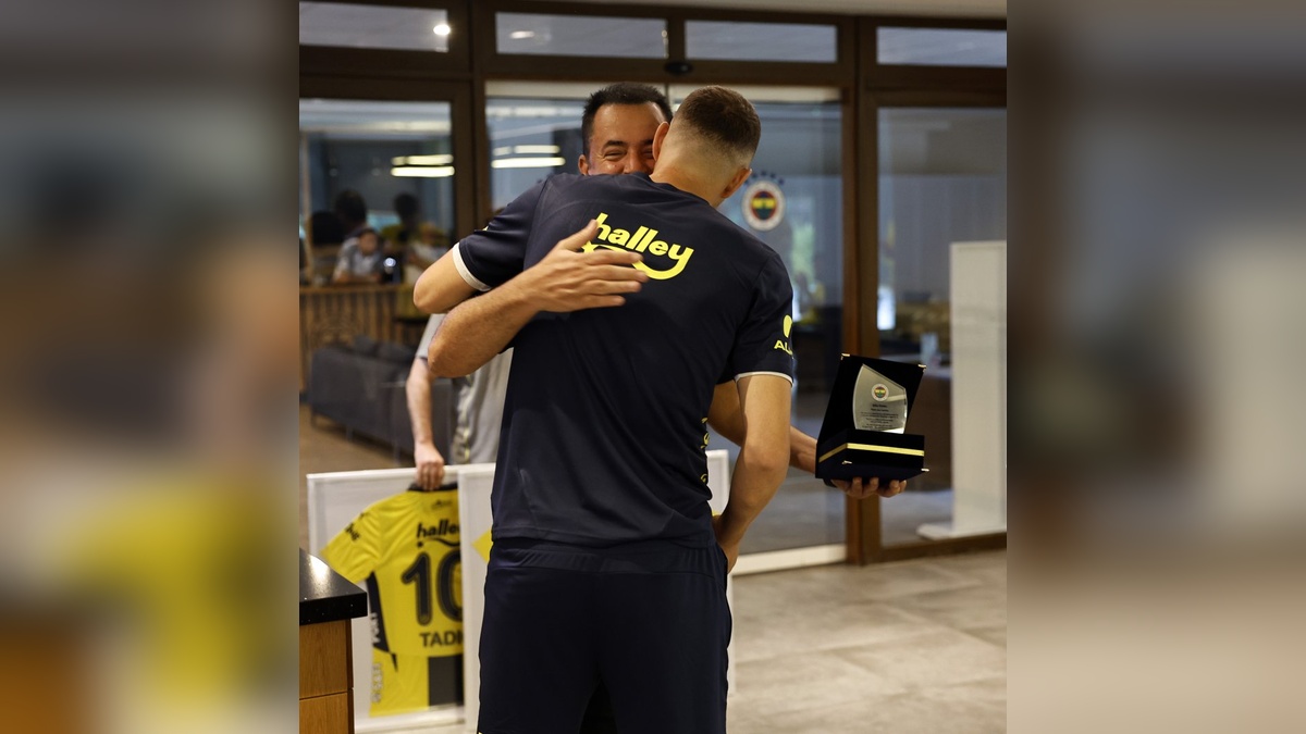 Ali Koç ve Acun Ilıcalı, Dzeko ve Tadic'e teşekkür etti