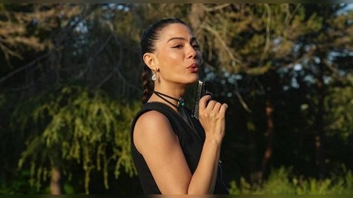 Demet Özdemir'in performansıyla dikkat çeken Eşref Rüya'da Nisan'ın dönüşümü: 'İçindeki mafya uyandı'