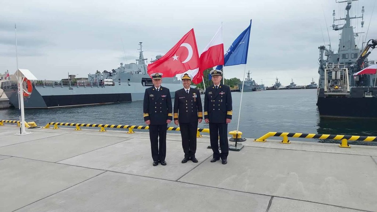 Tatlıoğlu, Polonya'da deniz iş birliğini görüştü