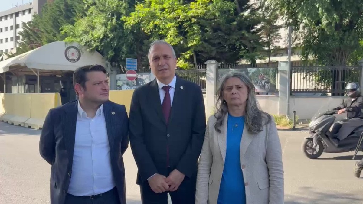 CHP'li belediye başkanlarına operasyon: Özçağdaş'tan tepki