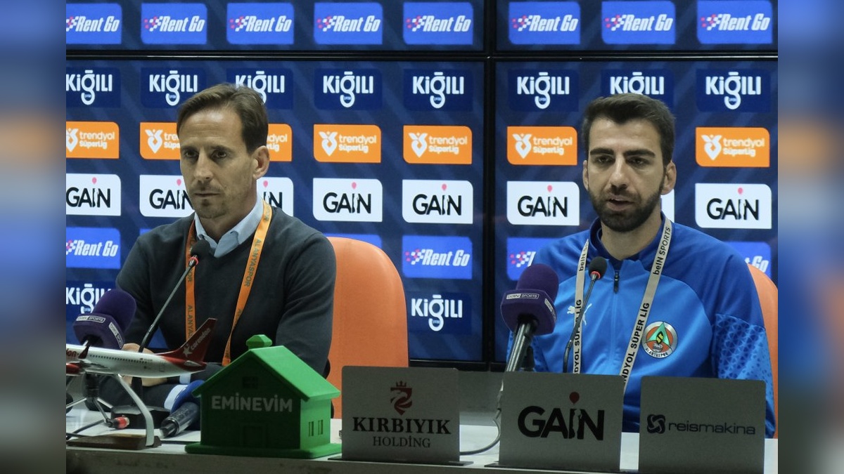 Alanyaspor, Sivasspor'u 2-0 yendi: Pereira ve Çalımbay'dan açıklamalar