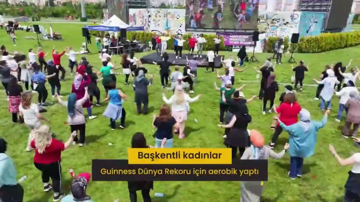 Ankara'da Guinness rekor denemesi: 500'den fazla kadın aynı anda aerobik yaptı