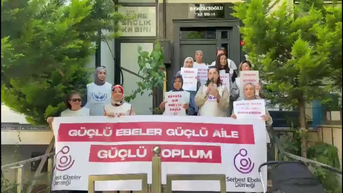 Kadıköy'de ebe merkezi kapatıldı: 'Kadınların hakları kısıtlanıyor'