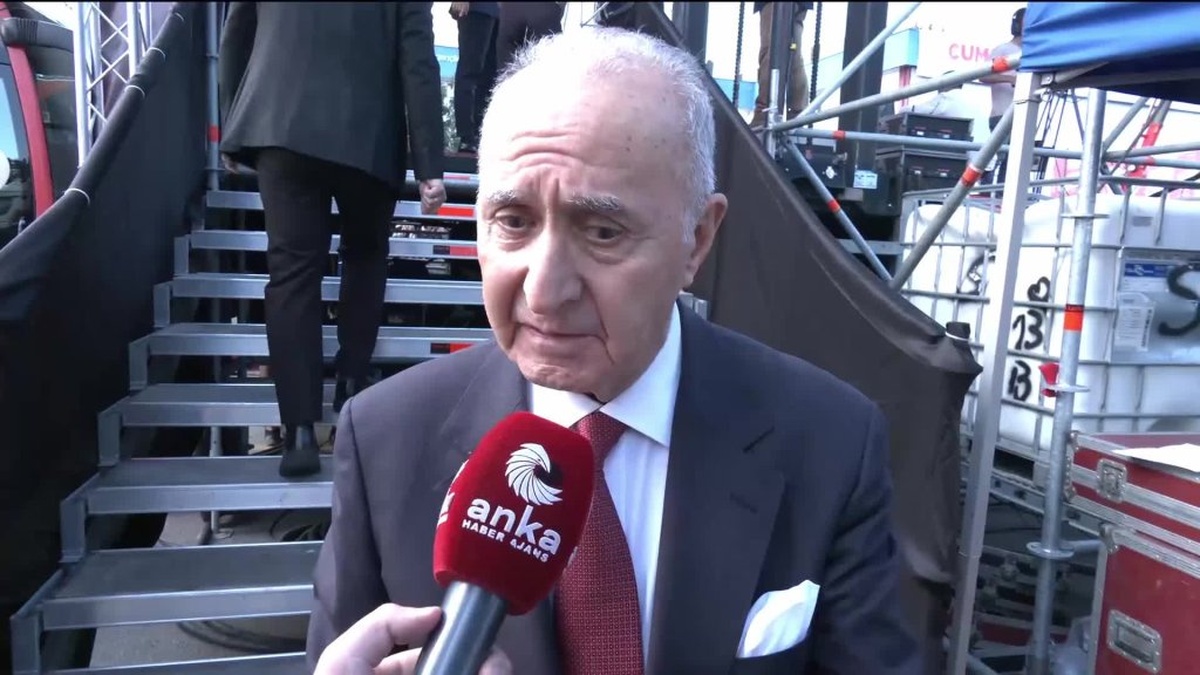 Hikmet Çetin: Ekrem İmamoğlu'nun tutukluluğu büyük bir haksızlık