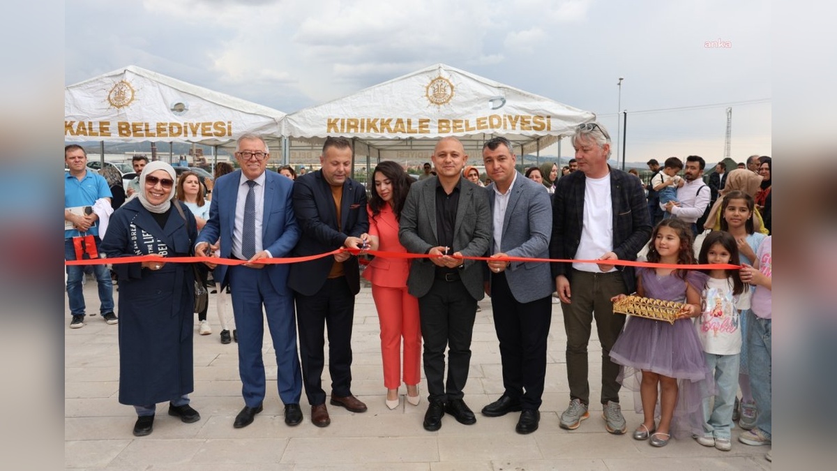 Kırıkkale Belediyesi Bilim Merkezi'nde mezuniyet töreni