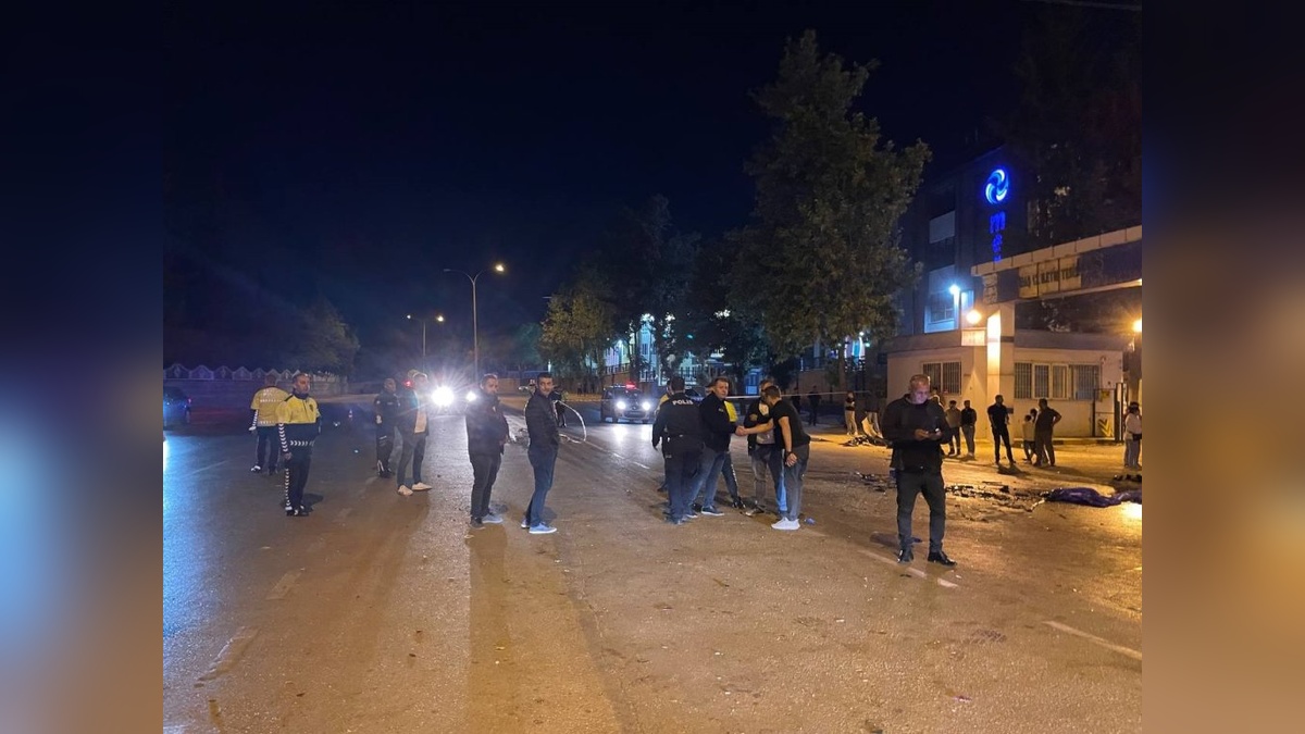 Gaziantep'te feci kaza: 5 ölü, 2 yaralı
