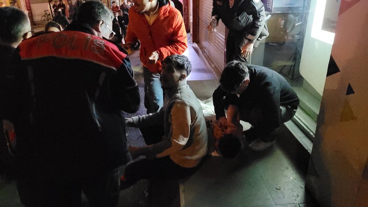 Ereğli'de restoran tuvaletinde kavga: 2 yaralı