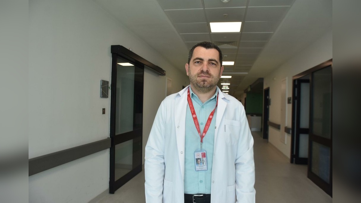 İzmir Şehir Hastanesi'nde Parkinson Tedavisinde Beyin Pili Ameliyatı