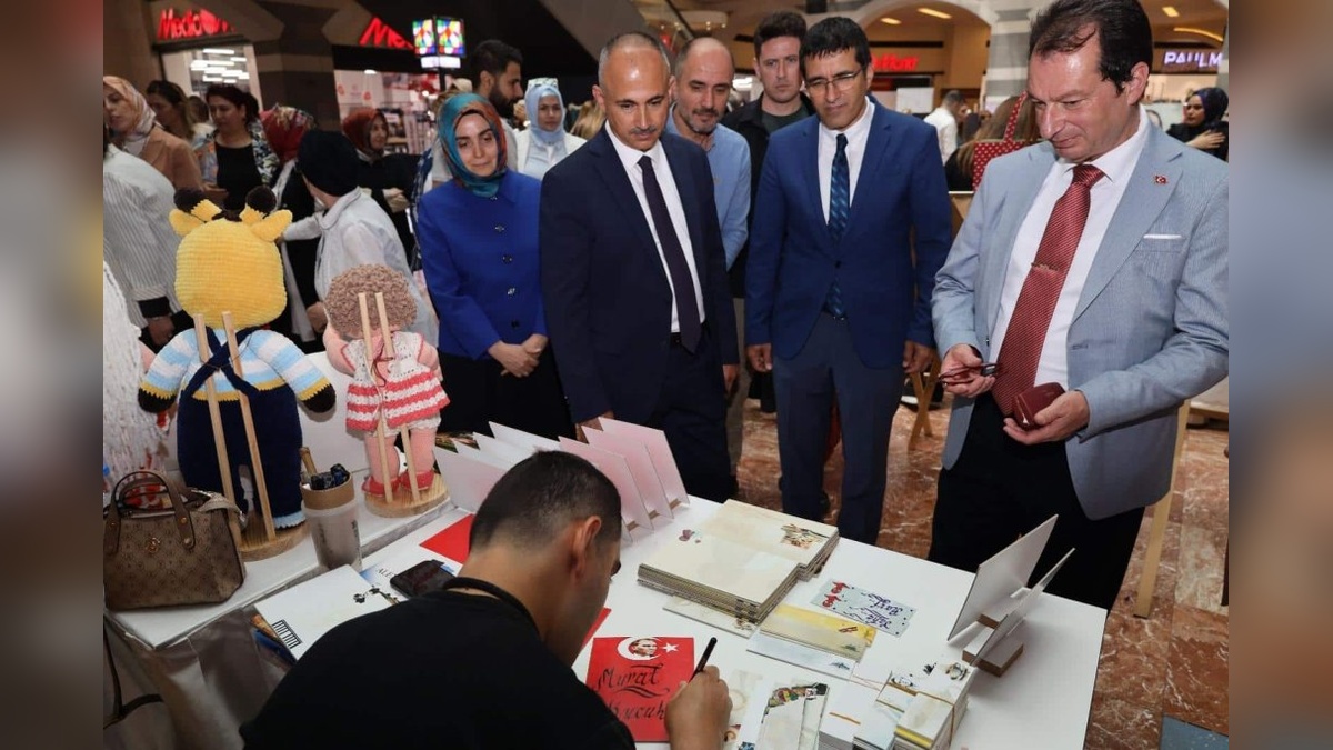 Diyarbakır'da 45 bin kişiye meslek edindirme kursu