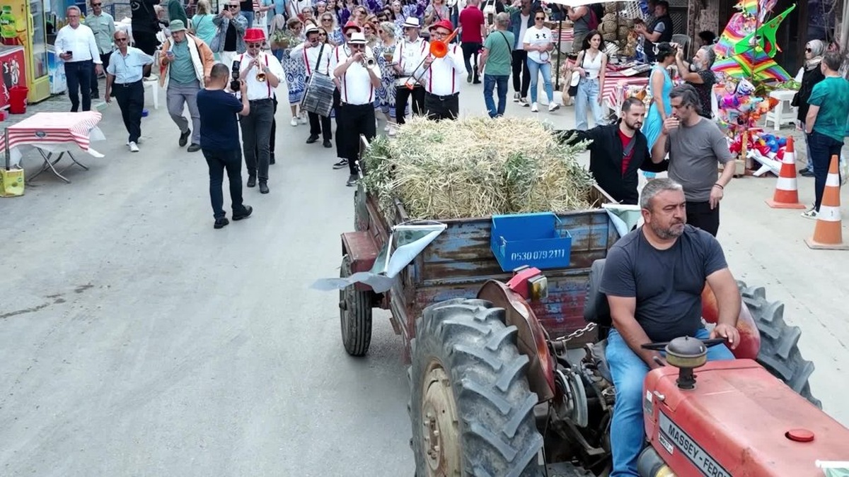 Mudanya'da Zeytin Çiçeği Festivali sona erdi: Tirilye yeniden doğuyor