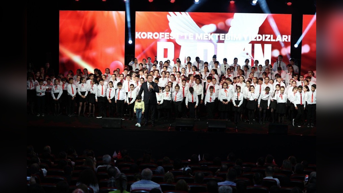 Mektebim Yıldızları Korofest: 500 öğrenci aynı sahnede buluştu
