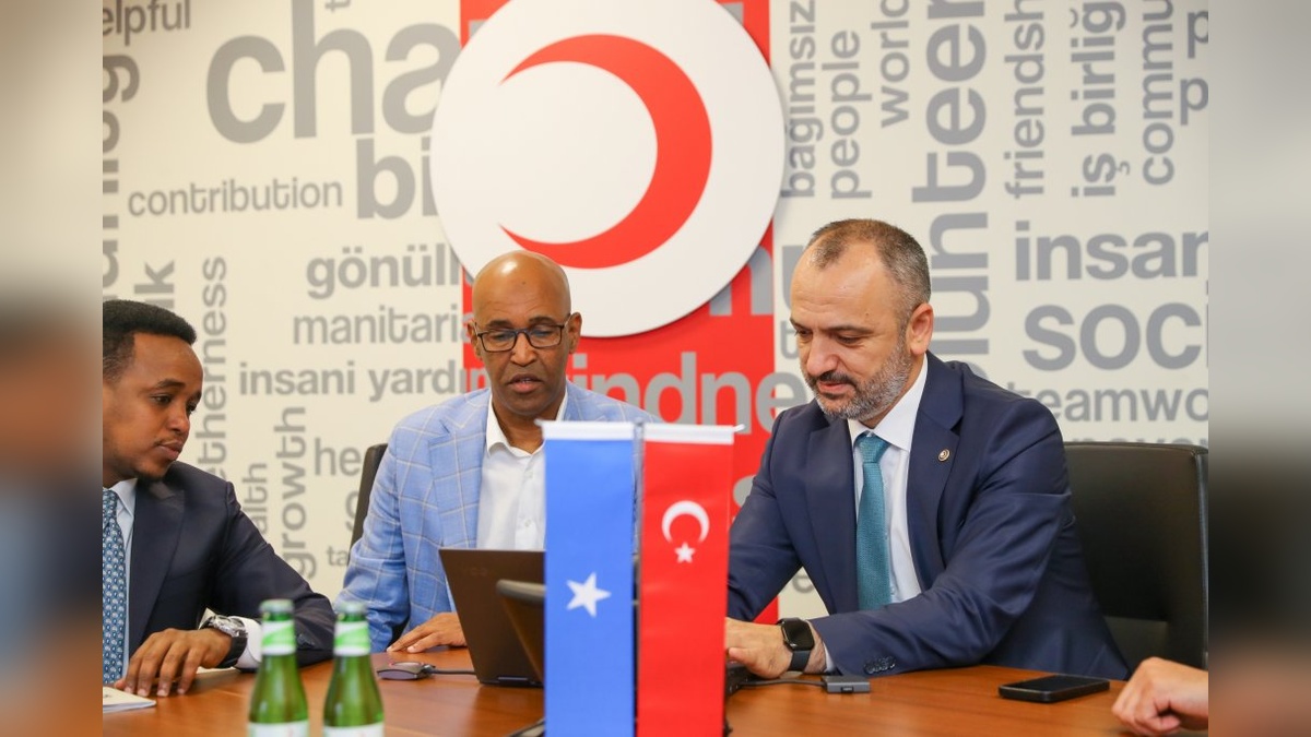 Somali Büyükelçisi'nden Türk Kızılay'ına kurban vekaleti