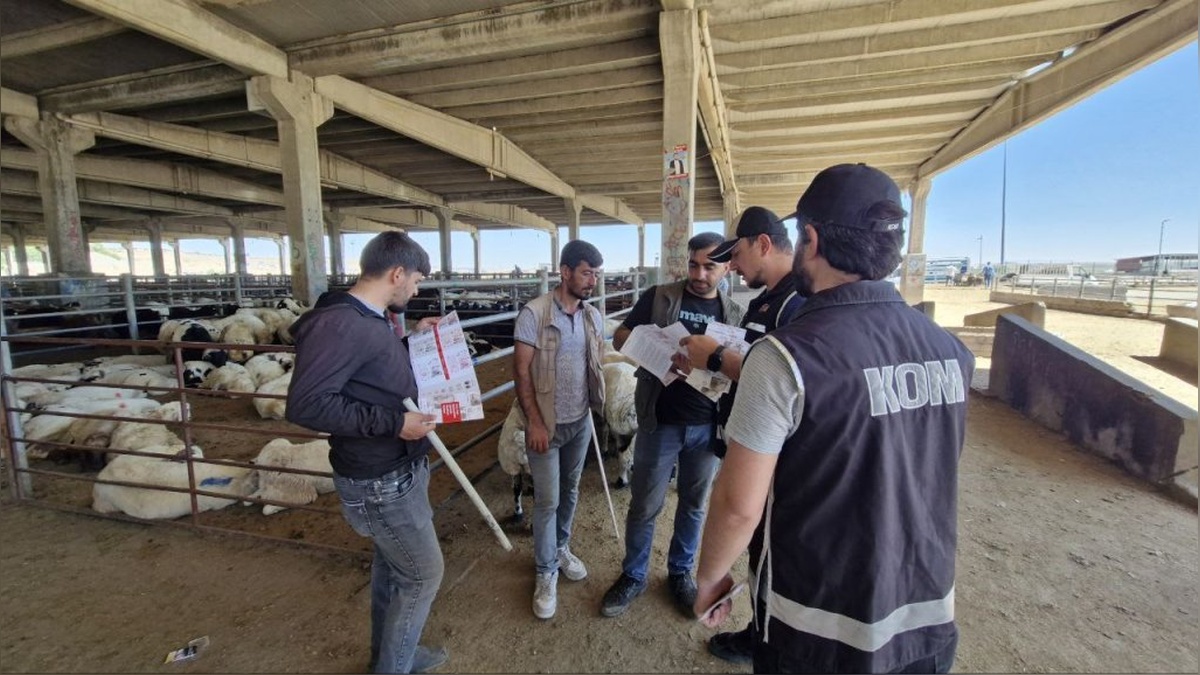 Diyarbakır'da kurban pazarlarında sahte para uyarısı