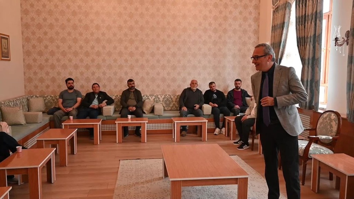 Yozgat'ta 'Vefa Üniversitesi' projesi tamamlandı: 60 kişiye diploma verildi