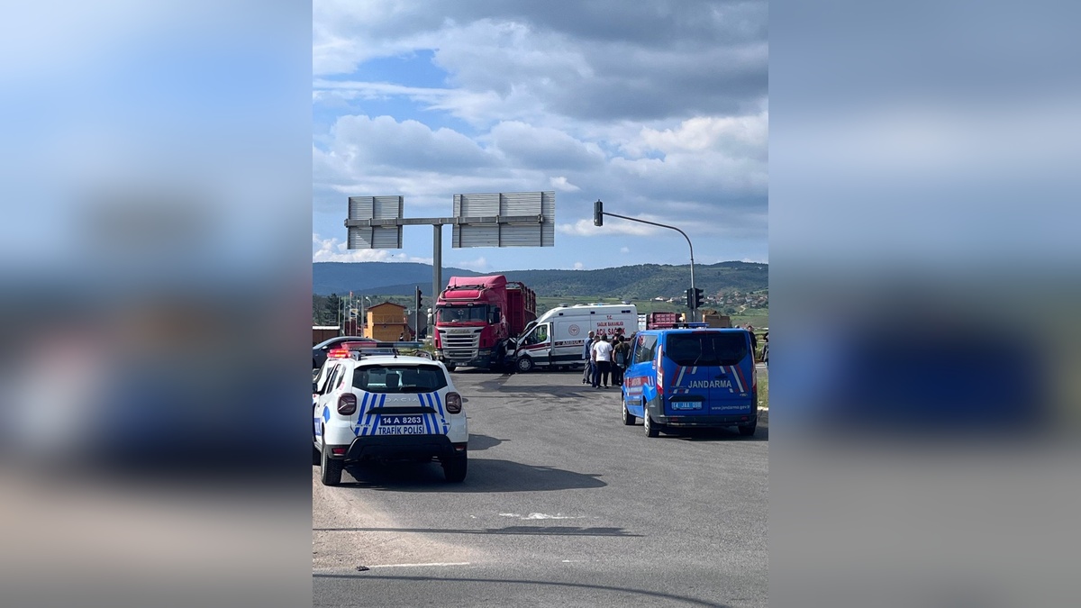 Bolu'da Ambulans Kazası: Başsavcı da yaralı