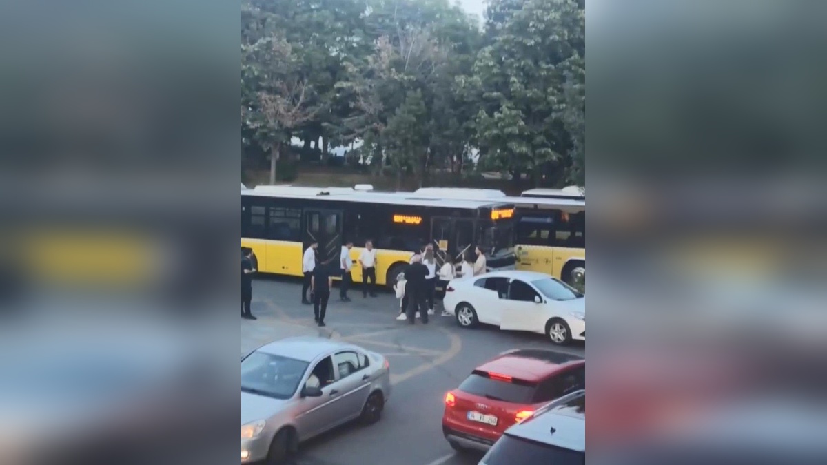 Sarıyer'de park yeri kavgası: Tekme tokat birbirlerine girdiler