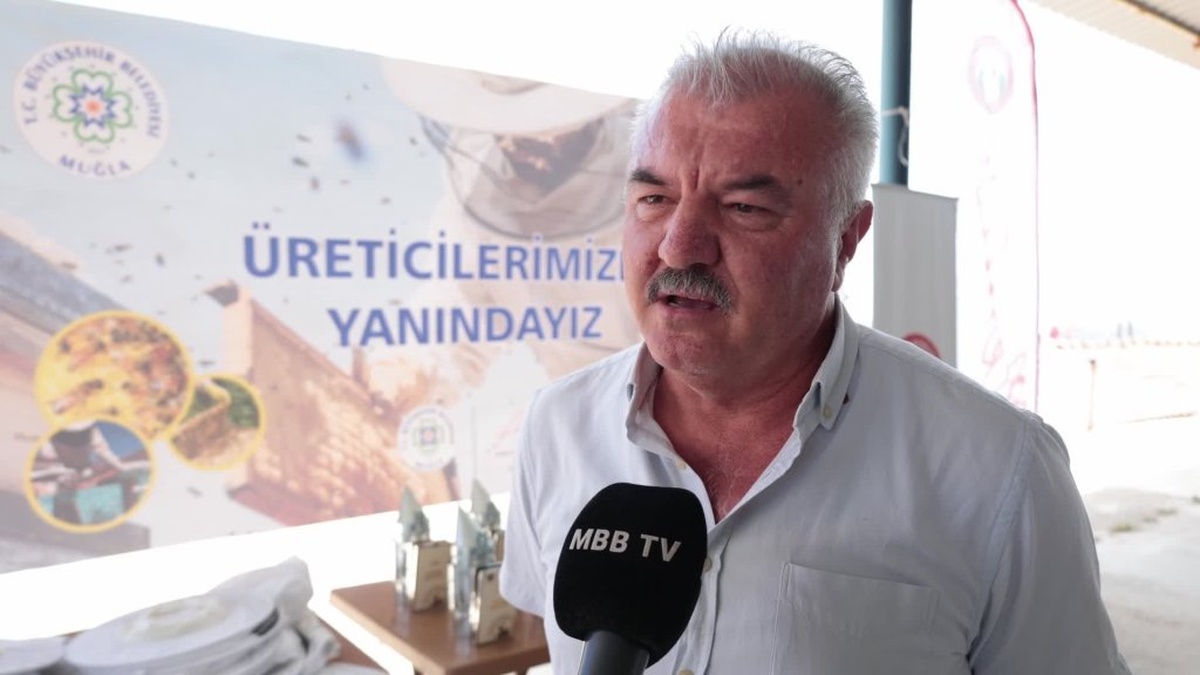 Muğla'da arıcılara maske ve körük desteği