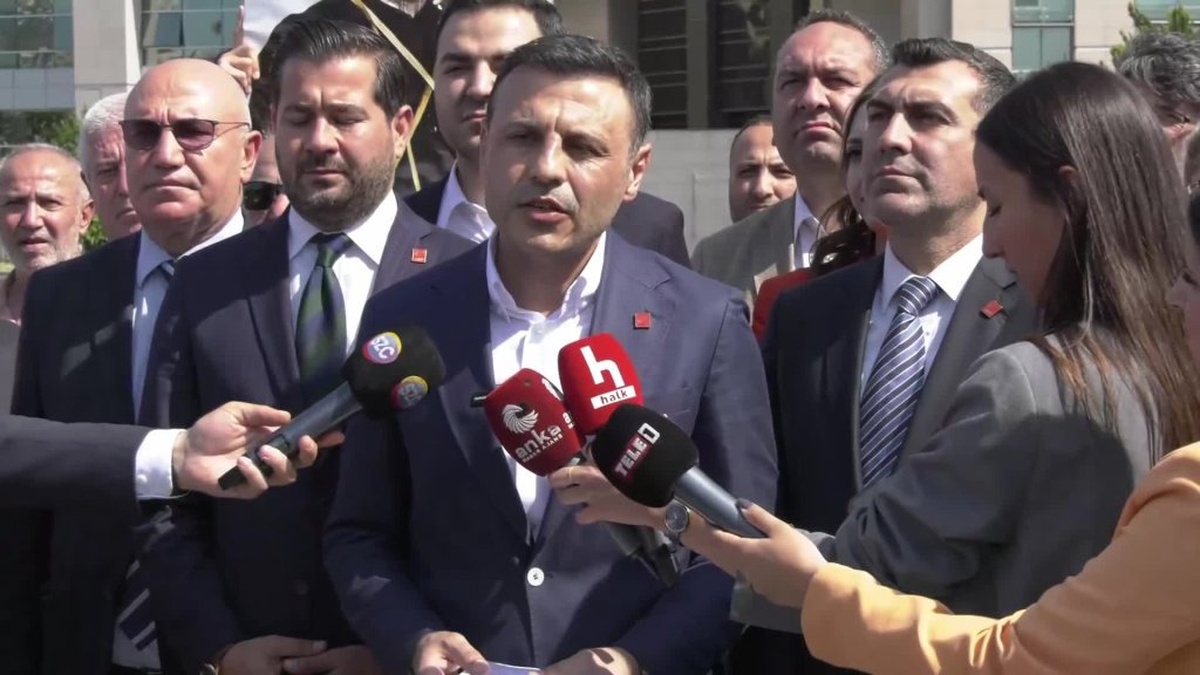 CHP'li belediye başkanlarına yönelik operasyon: 'Nazi toplama kampı uygulaması'