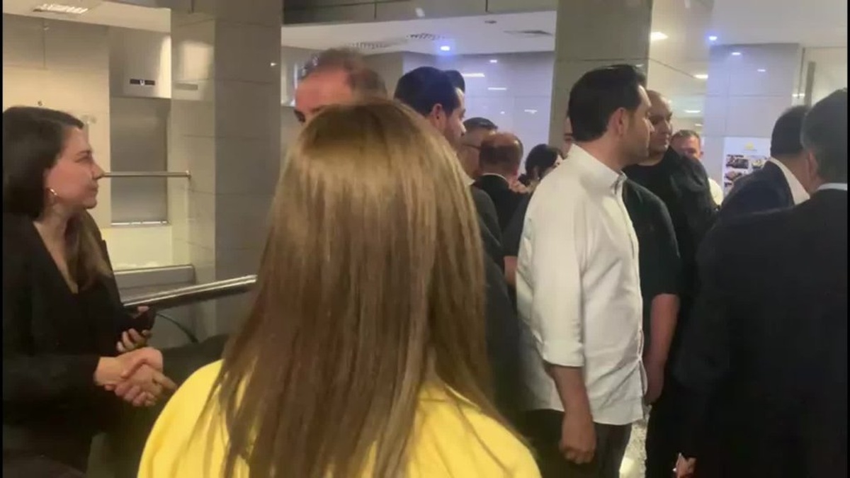 İstanbul'da 30 CHP'li belediye yöneticisi tutuklandı