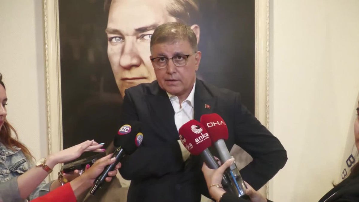 İzmir Büyükşehir Belediyesi'nde grev devam ediyor: Başkan Tugay, 'Anlayışlı insanlar lazım' dedi