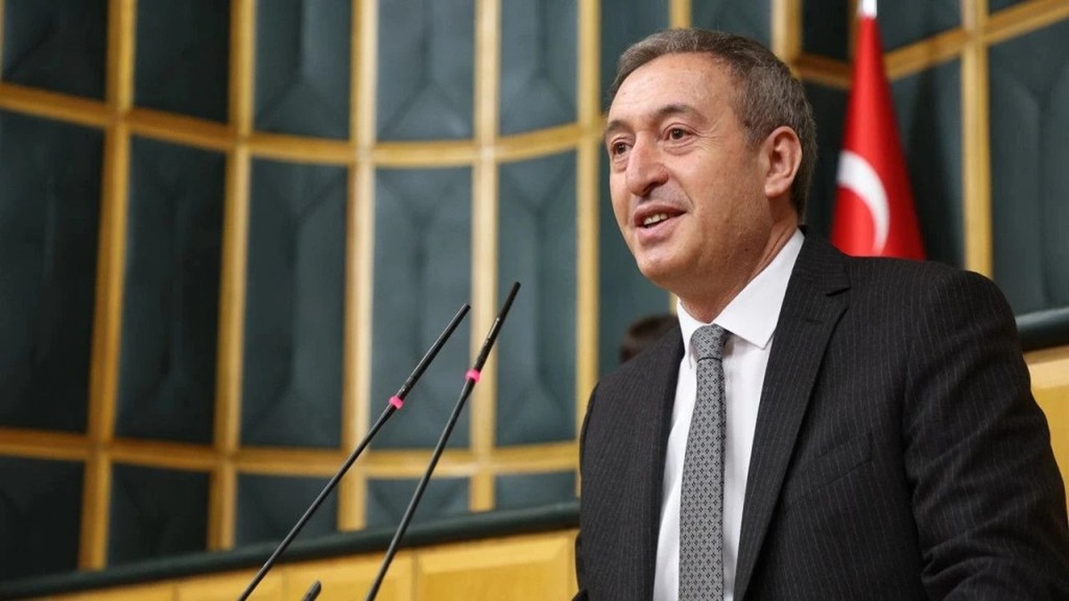 Bakırhan: CHP'li seçilmişlere yönelik operasyonlar, 12 Eylül ve KCK operasyonlarını andırıyor