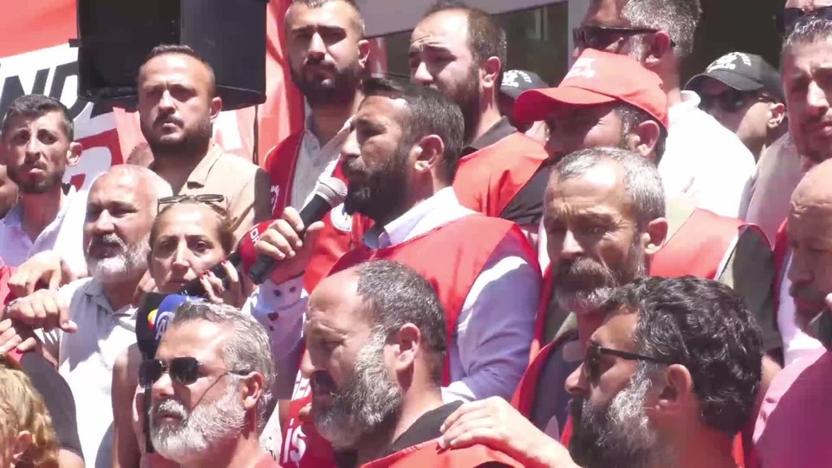 İzmir Büyükşehir Belediyesi işçileriyle toplu iş sözleşmesi imzalanacak