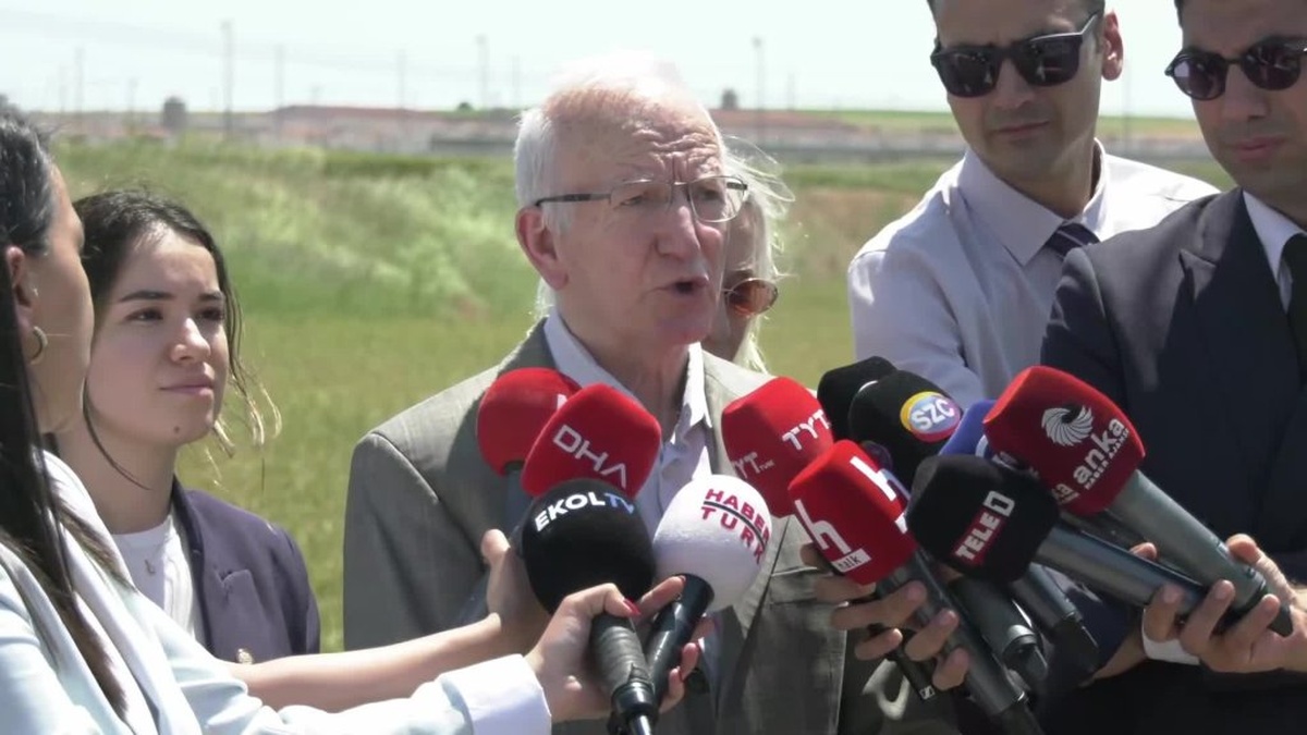 İstanbul Barosu Başkanı Kaboğlu: Silivri Cezaevi'ndeki tutuklamalar Anayasa'ya aykırı