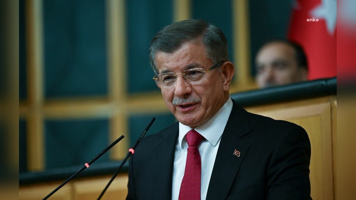 Davutoğlu: Yerli buğday, ithal akılla eziliyor